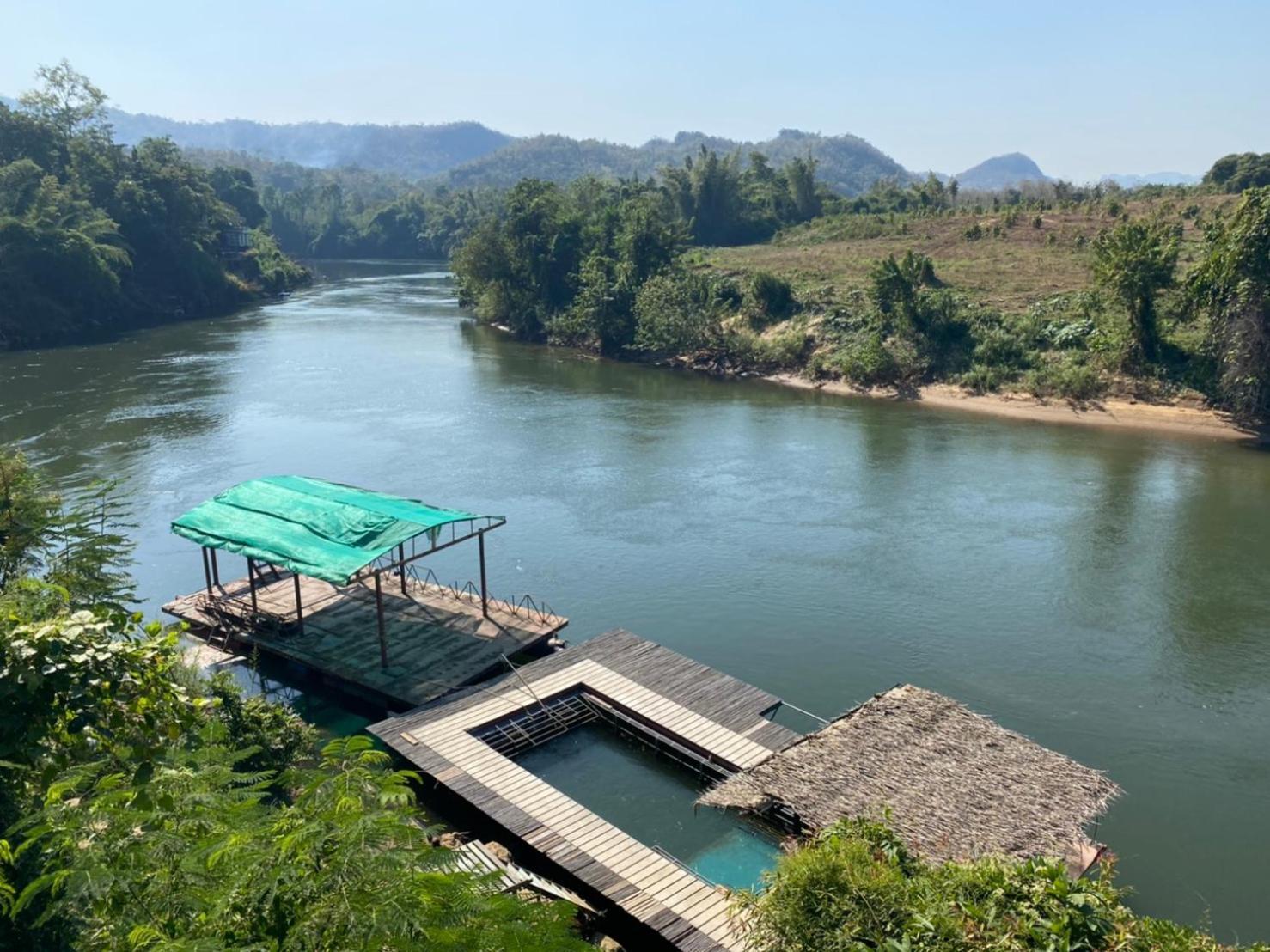 Hotel Kwainoy Riverpark à Ban Huai Maenam Noi Extérieur photo